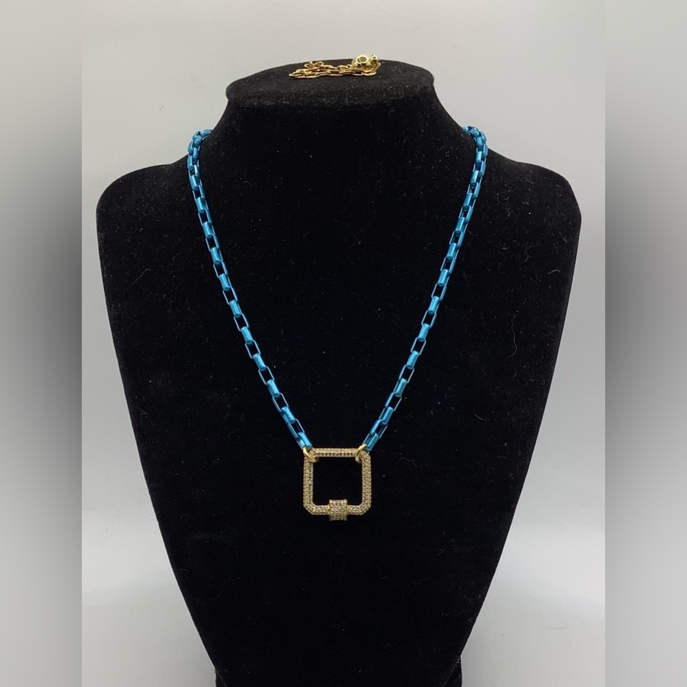 Astrid Necklace - Picture 1 of 8